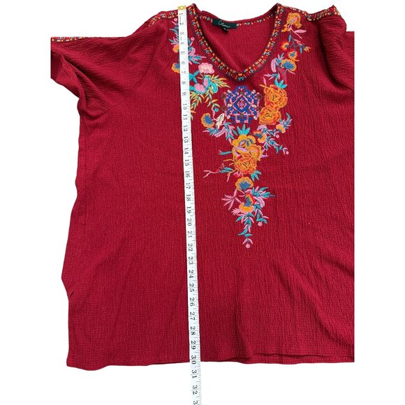Calessa Womens Red Tunic Top Embroidered Floral V-Neck Boho Size 2X - Picture 5 of 7